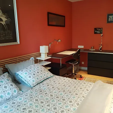 D'hotes De La Vaine Bed and Breakfast 3*